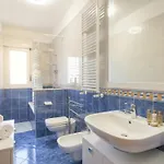 Mistral - Free Private Car Park